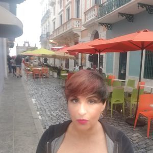 Meet your Posher, Rose